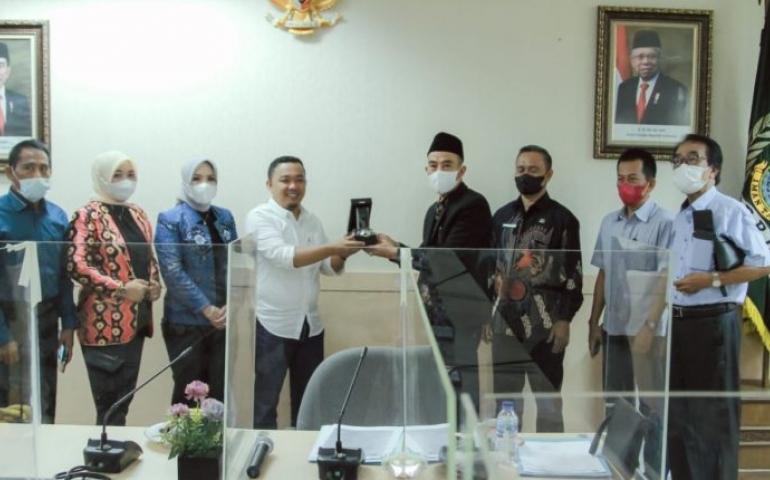 Gambar